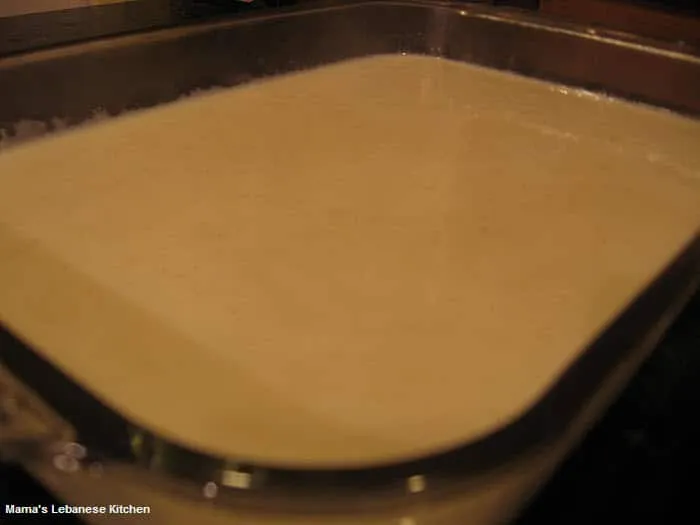 or Pour Hot Pudding in Serving Tray or Pour Hot Pudding in Serving Tray