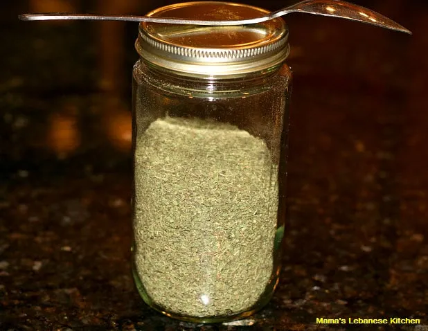 How to Make Ground Dried Mint at Home