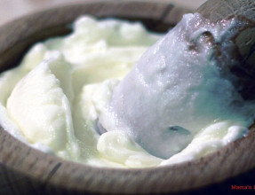 Lebanese Garlic Dip Paste - Lebanese Garlic Sauce