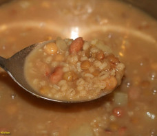 Hearty Lebanese Whole Grains Stew – Makhlouta Recipe